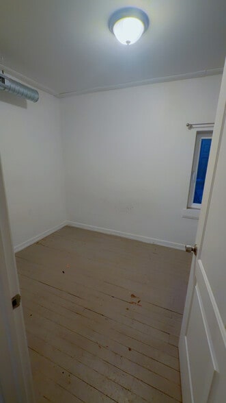 Building Photo - 176 W Delavan Ave