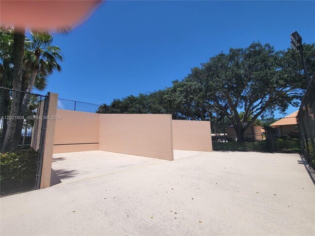 Building Photo - 3227 32nd Way