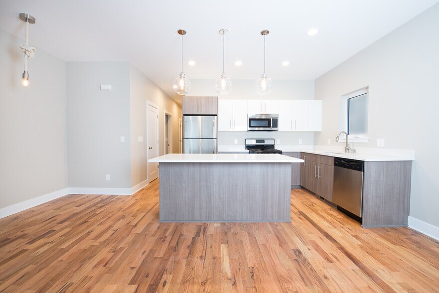 Building Photo - 1610 E Belleview Pl