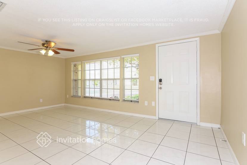 Building Photo - 3824 Sail Dr