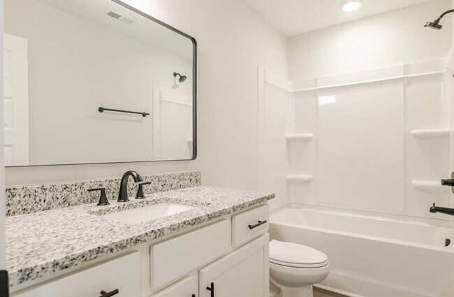 Building Photo - 22nd Townhomes