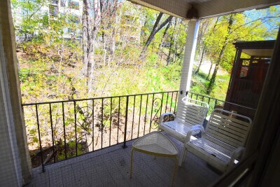 Building Photo - 303 Tappan St