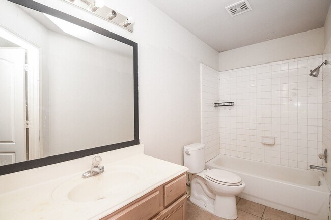 Building Photo - 5214 Mountain Forest Dr