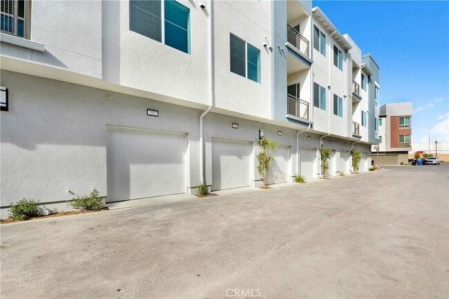 Building Photo - 4127 E Cir Paseo