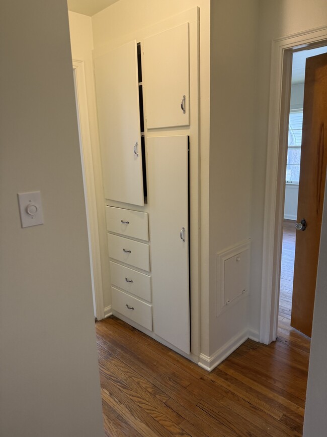 Building Photo - 2201 Windemere Ave