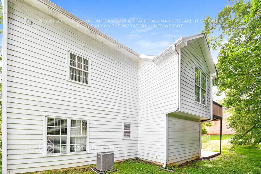 Building Photo - 1652 Tunbridge Ln