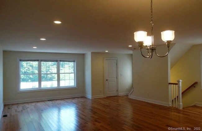 Building Photo - 52 Campfield Dr