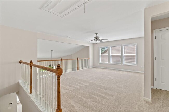 Building Photo - 1125 Harvest Brook Dr NE
