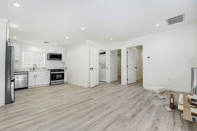 Building Photo - Brand new 2 bedroom ADU