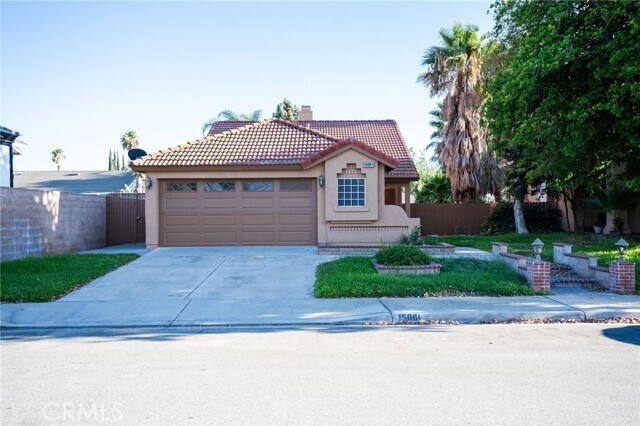 Building Photo - 15061 Fuchsia Ct