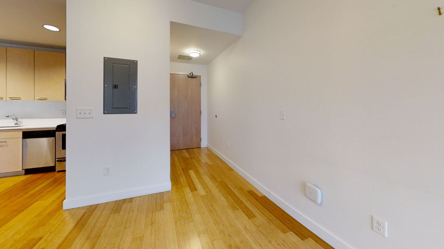 Building Photo - 1105 Boylston St