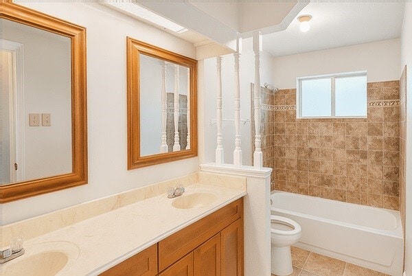 Building Photo - 7015 Maple Fox Dr