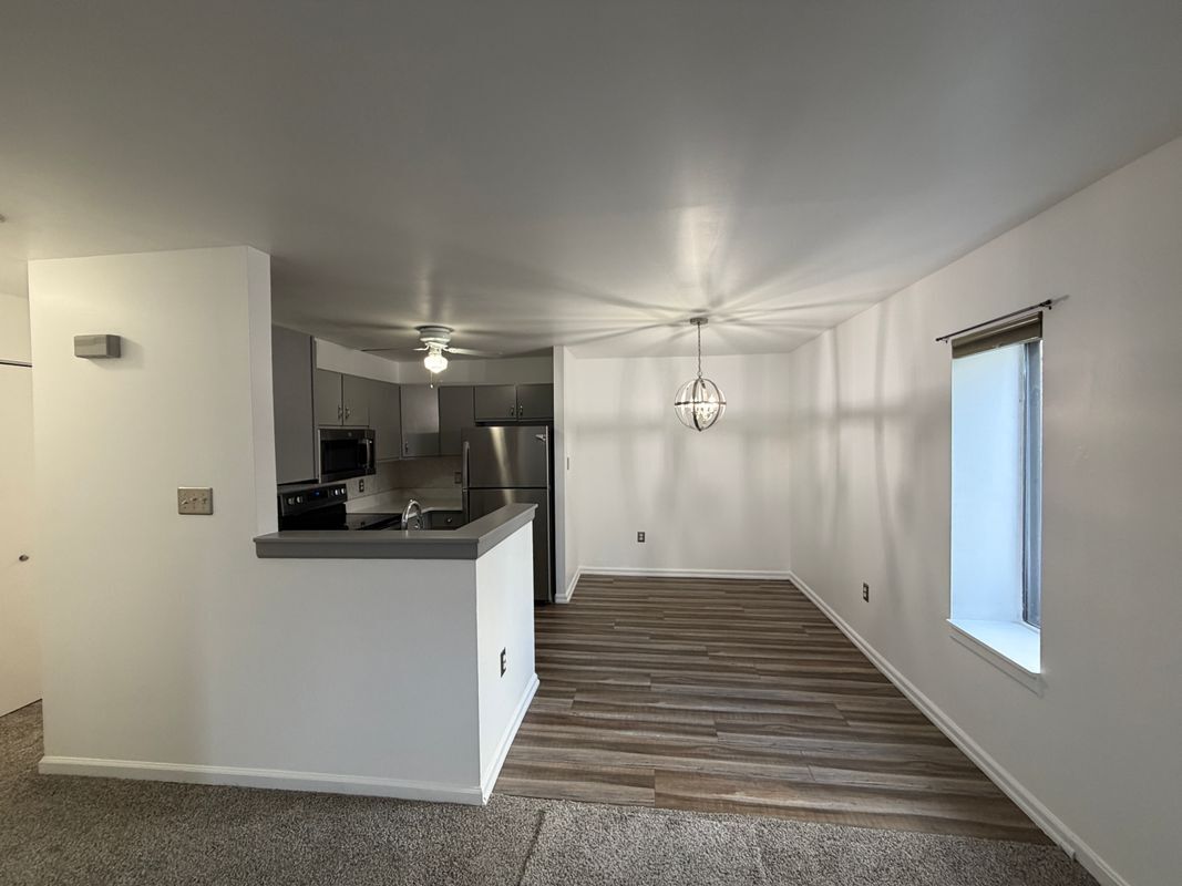 Building Photo - 1334 W Wyomissing Ct