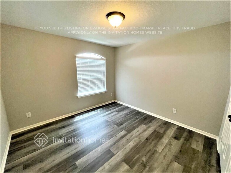 Building Photo - 10118 Black Birch Ln