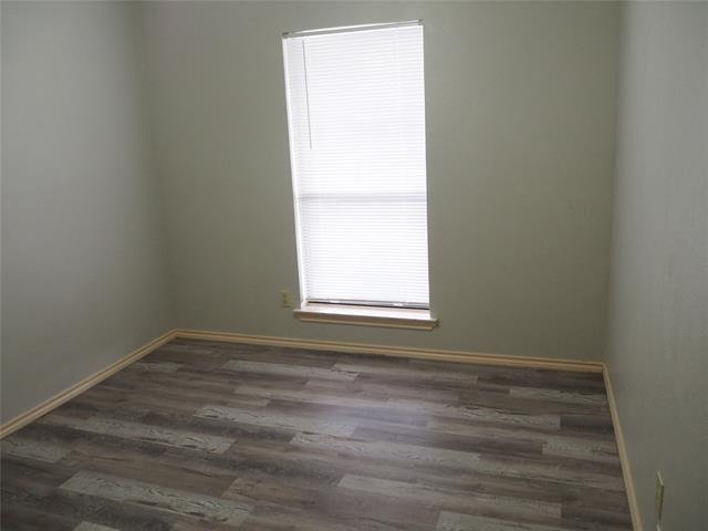 Building Photo - 924 Summer Trail