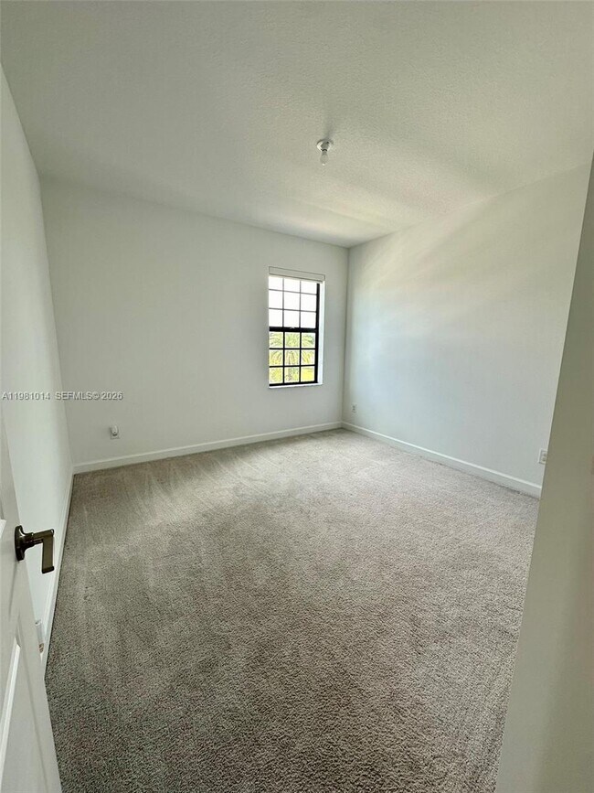 Building Photo - 3265 Dunning Dr