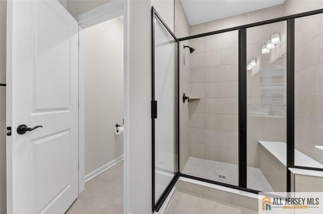 Building Photo - 505 Sadie Cir