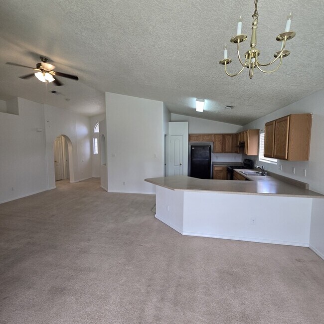 Building Photo - 2527 Ghost Ranch St SW