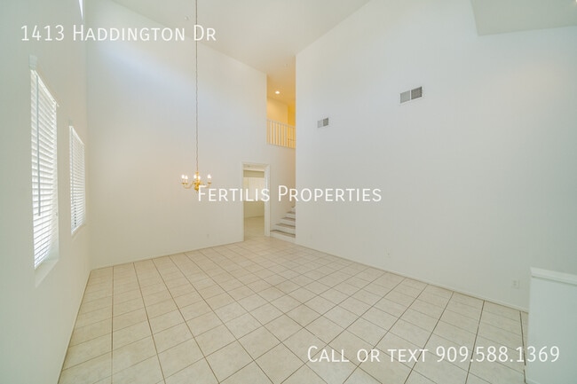 Building Photo - 1413 Haddington Dr