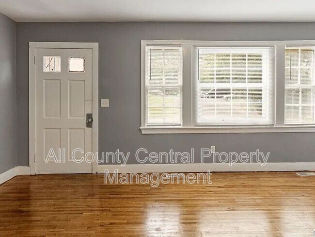 Building Photo - 1468 Pike Rd