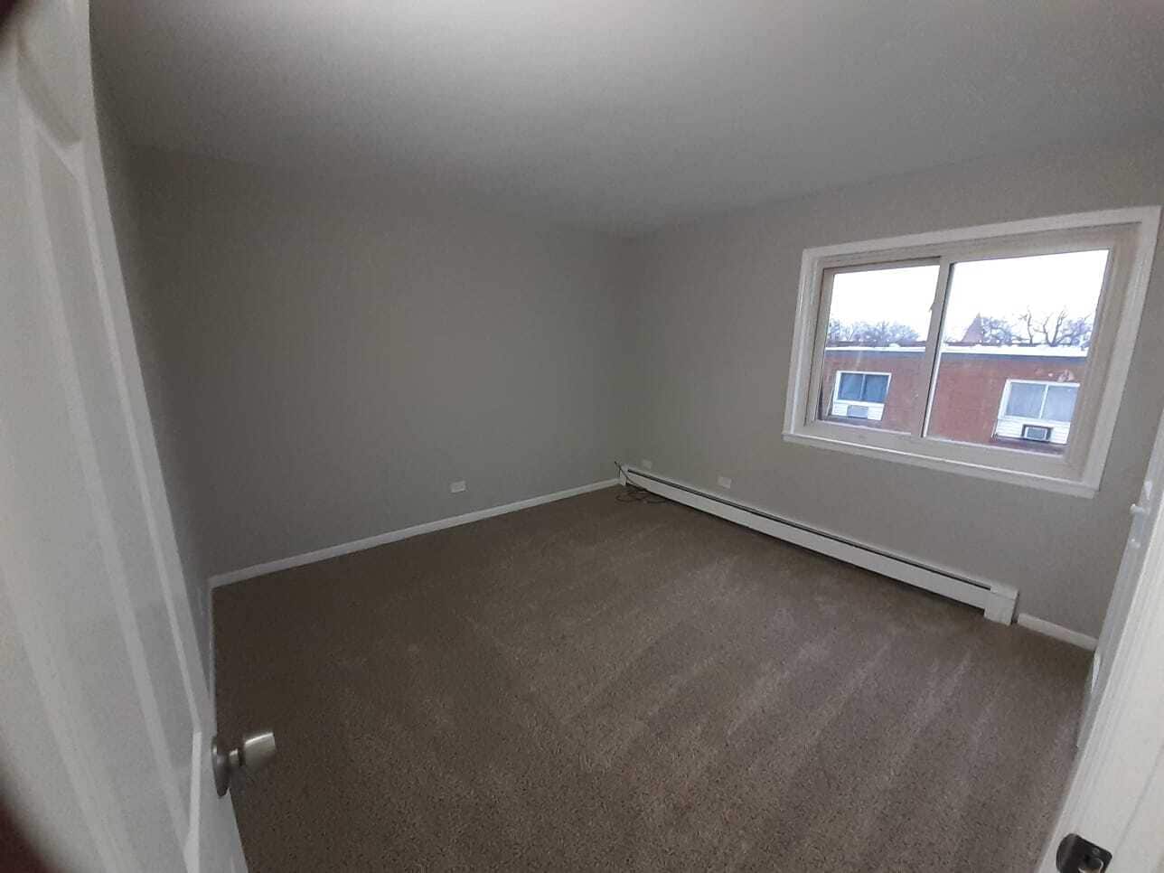 Building Photo - 1165 Meadow Ln