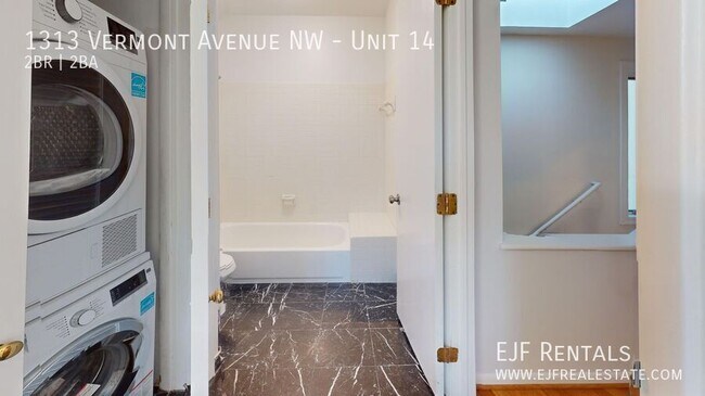 Building Photo - 1313 Vermont Ave NW