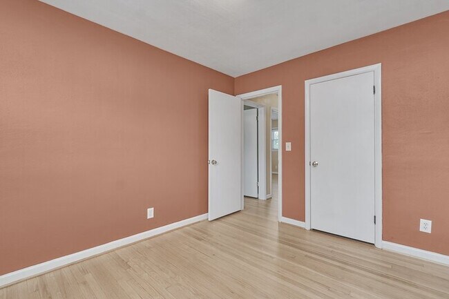 Building Photo - 2484 Jasper Ct