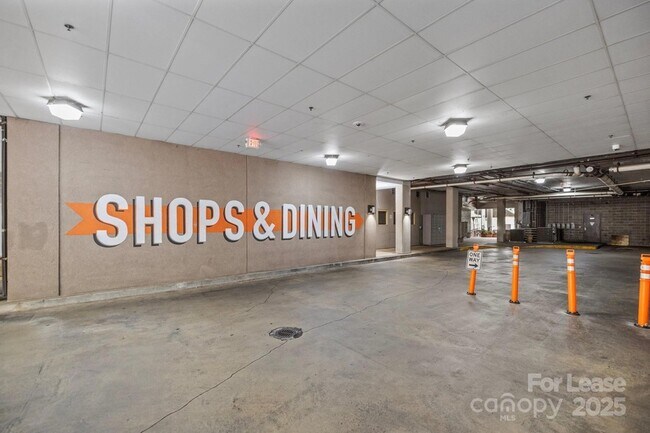 Building Photo - 1315 East Blvd