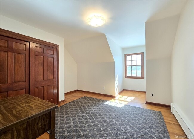 Building Photo - 77 Jamaica Ave