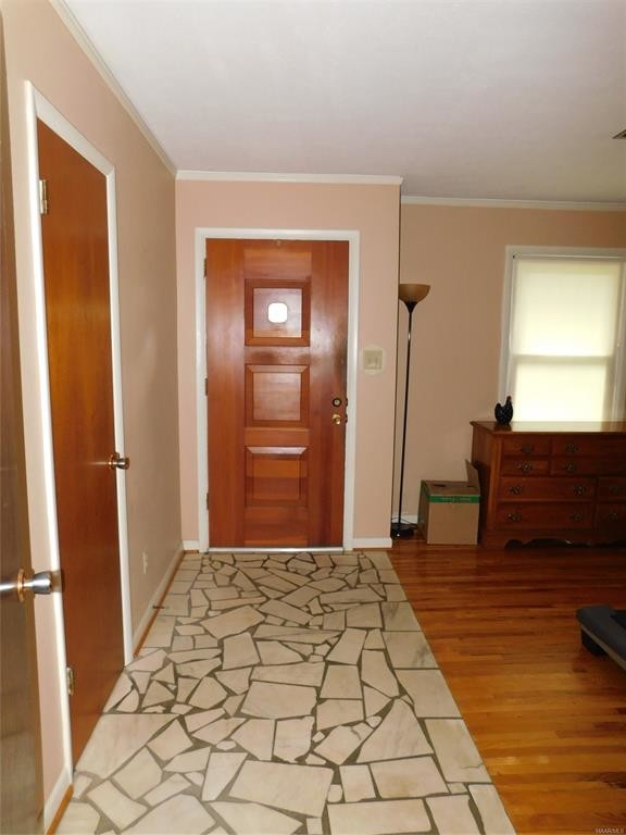 Building Photo - 1203 Oates Rd