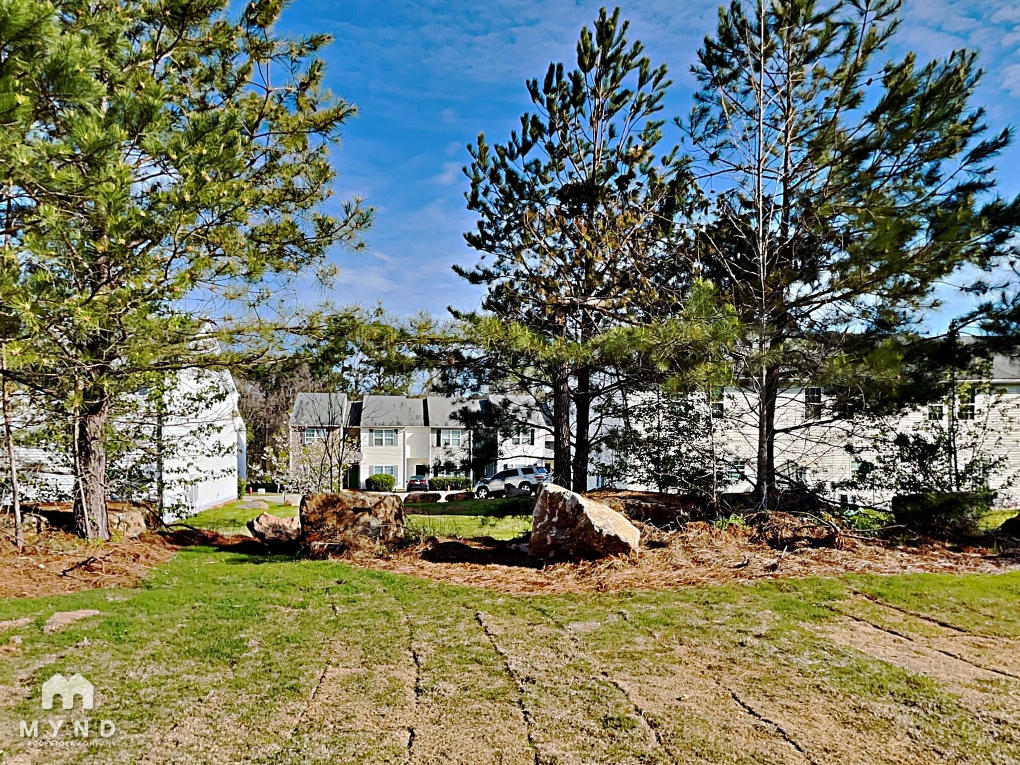 Building Photo - 1832 Carrington Dr