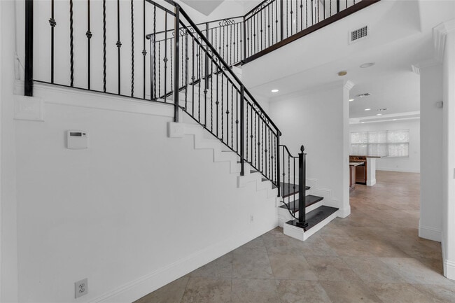 Building Photo - 416 SW 11th St