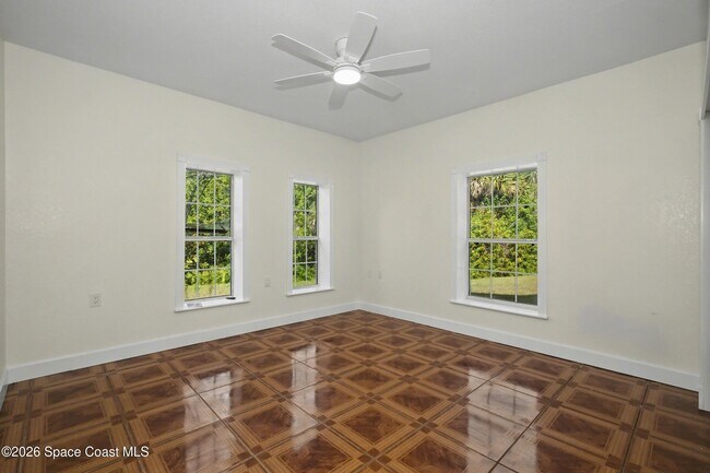 Building Photo - 4005 Jake Ave