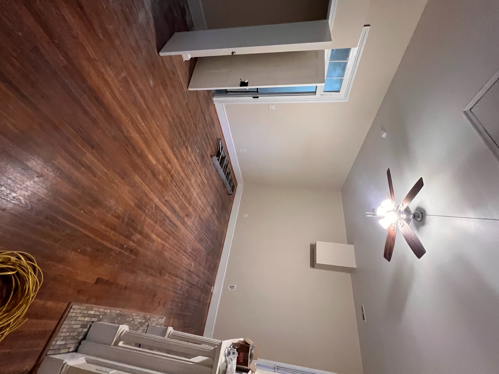 Building Photo - 140 Marshall St