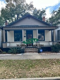 Building Photo - West Savannah Renovation