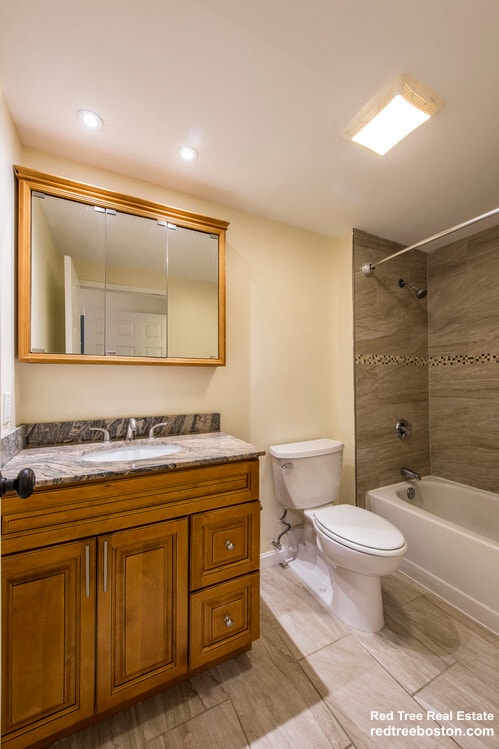 Building Photo - 757 Highland Ave