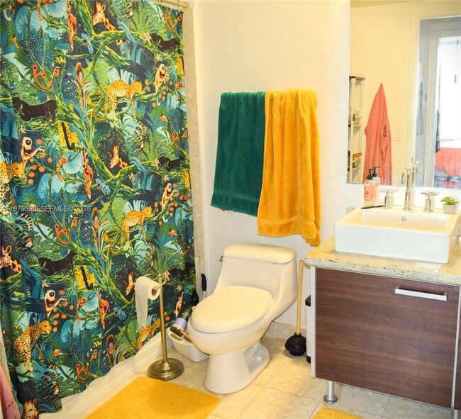 Building Photo - 185 SW 7th St