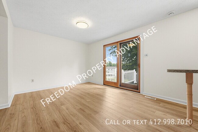 Building Photo - 139 W Fair Meadows Dr