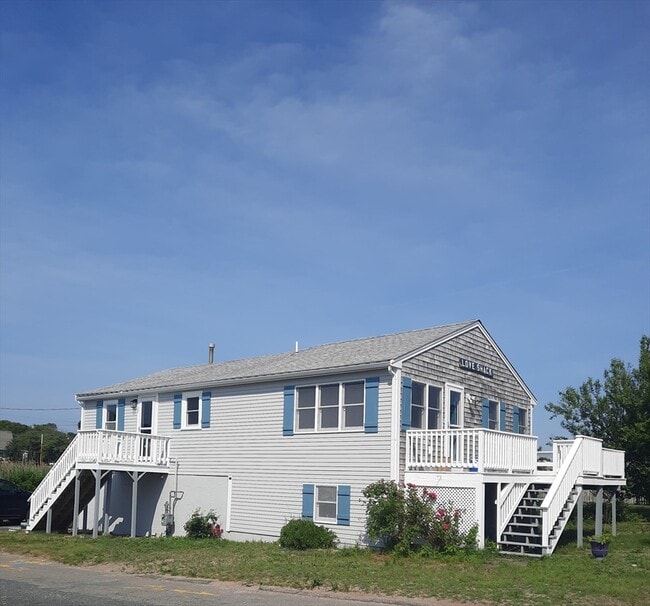 Building Photo - 99 Scituate Ave