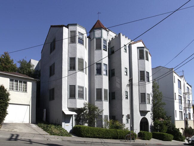 Primary Photo - St. Croix Apartments