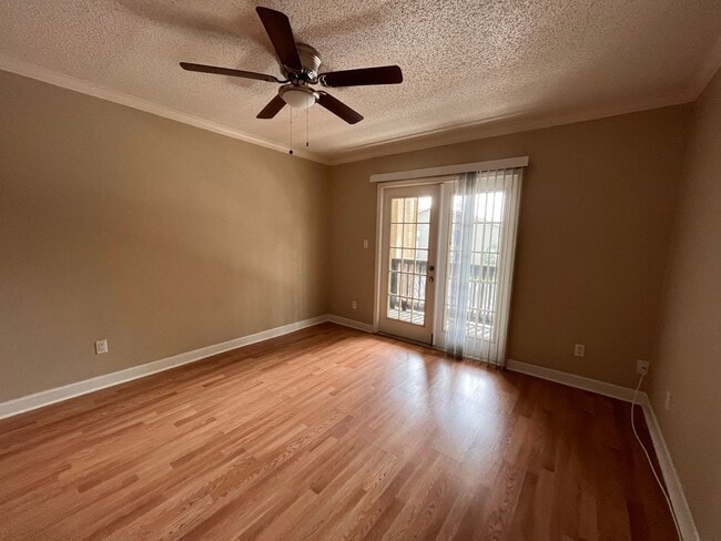 Building Photo - 1 bed 1 bath upstairs condo in Altamonte S...