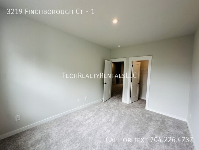 Building Photo - 3219 Finchborough Ct