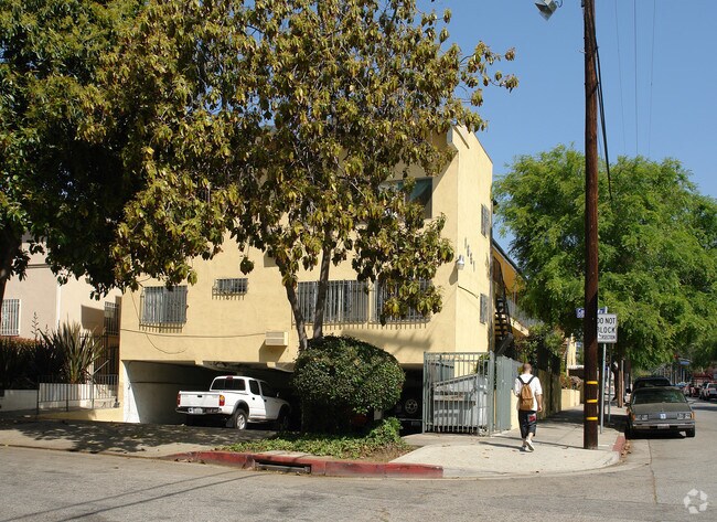 Building Photo - 1661 N Wilton Pl