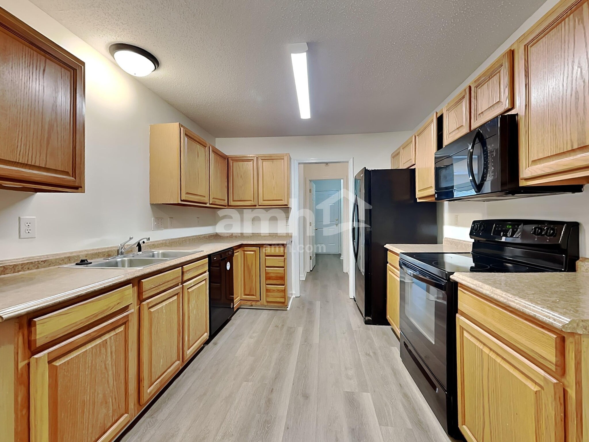 Building Photo - 5 Boysenberry Dr