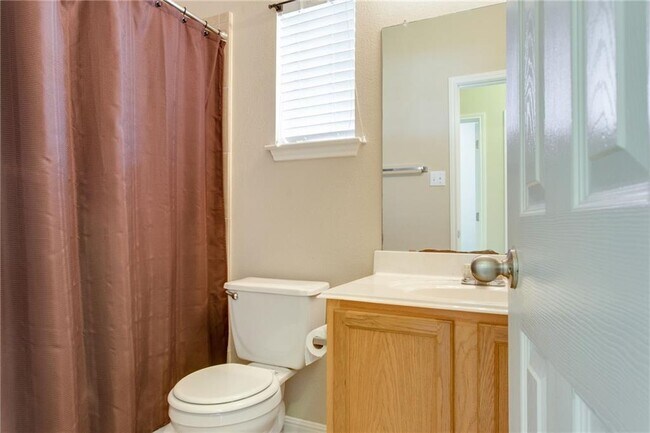 Building Photo - 205 Wigeon Cove