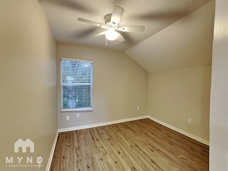 Building Photo - 6119 Sand Key Ln