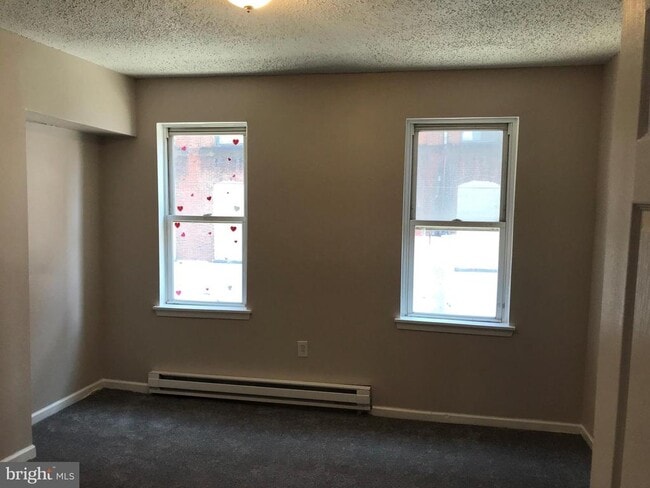 Building Photo - 3012 Rosehill St