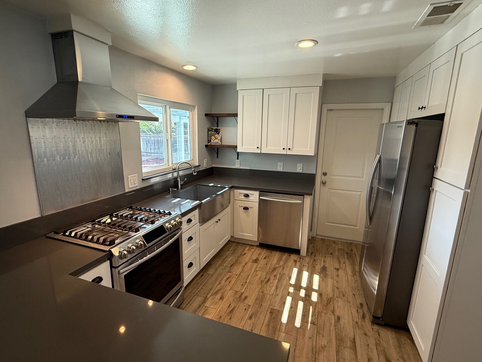 Building Photo - 5125 Caldera Ct