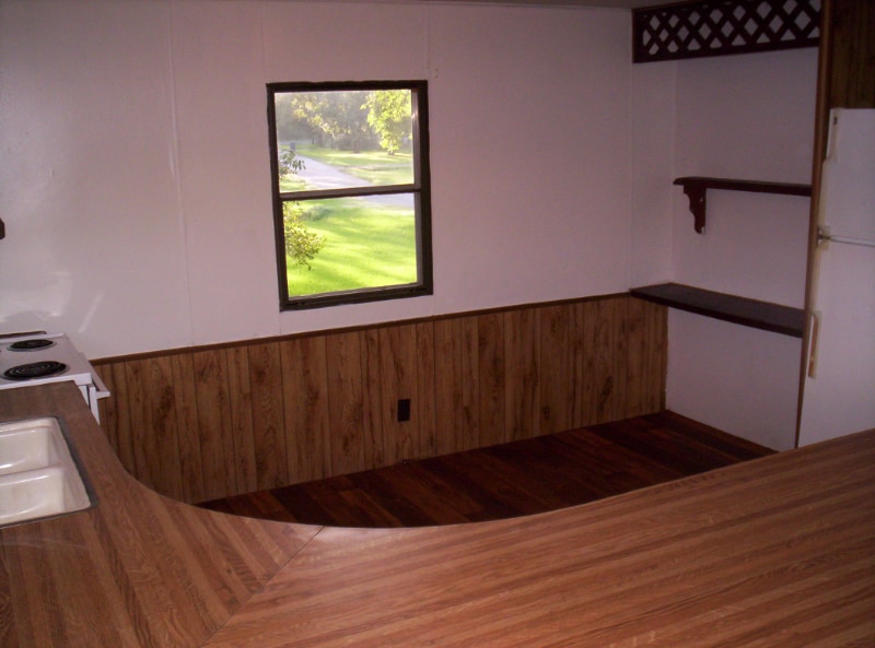 Building Photo - 547 Creekside Dr