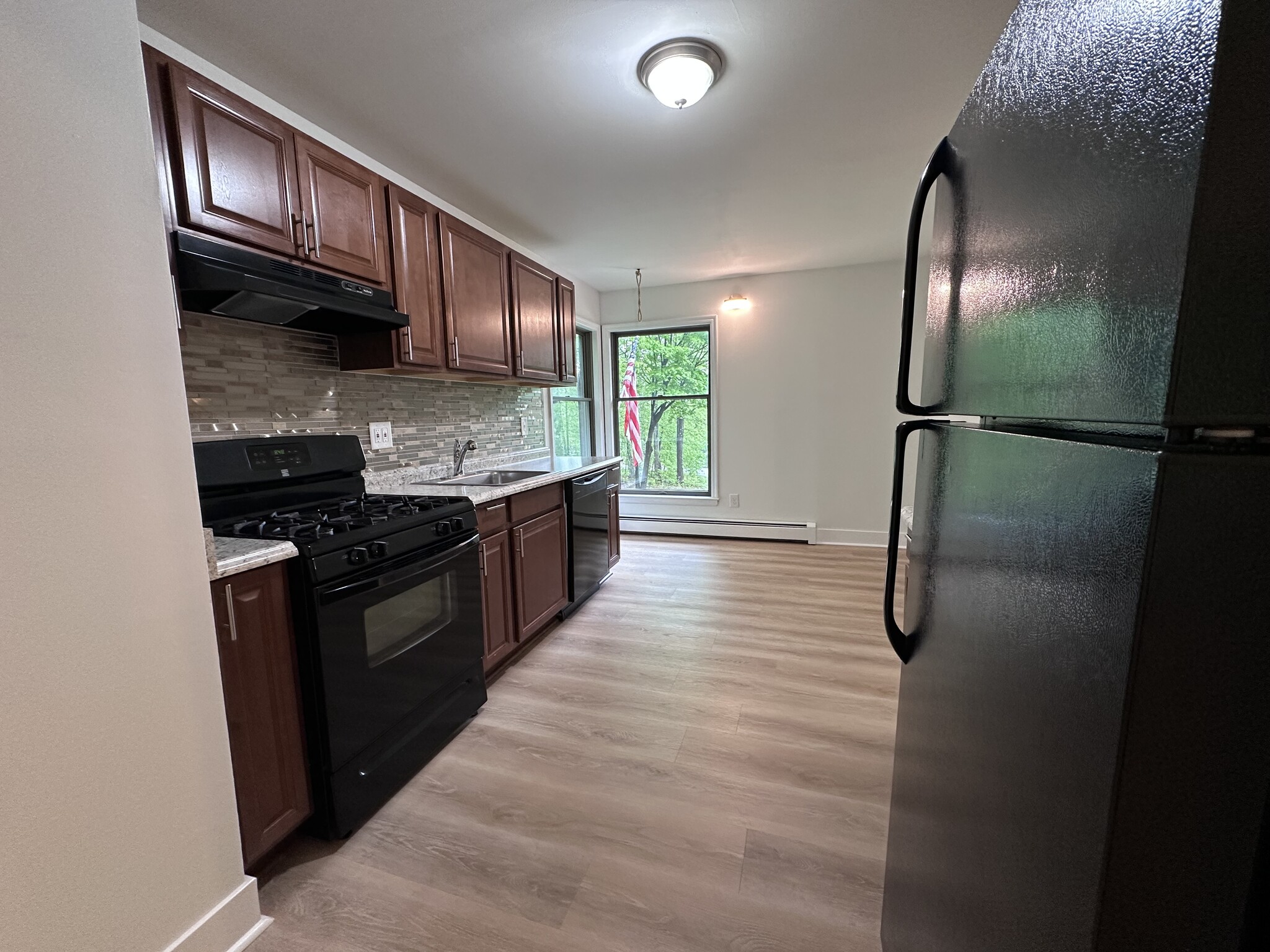 Kitchen p3 - 84 Oak Hill Rd